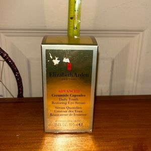 Ceramide by Elizabeth Arden 60 Advanced Daily Youth Restoring Eye Serum Capsules